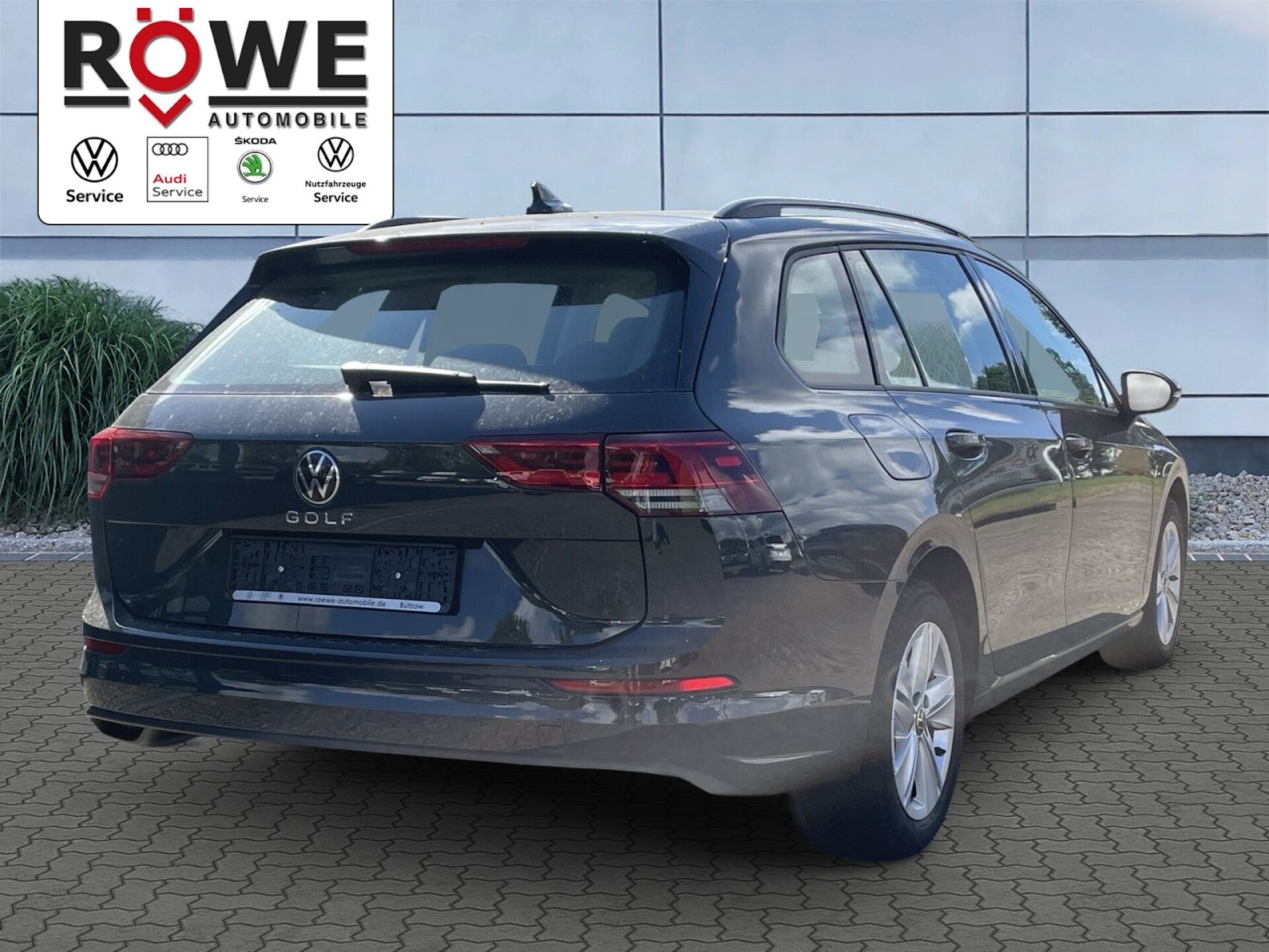 Volkswagen Golf Variant Life