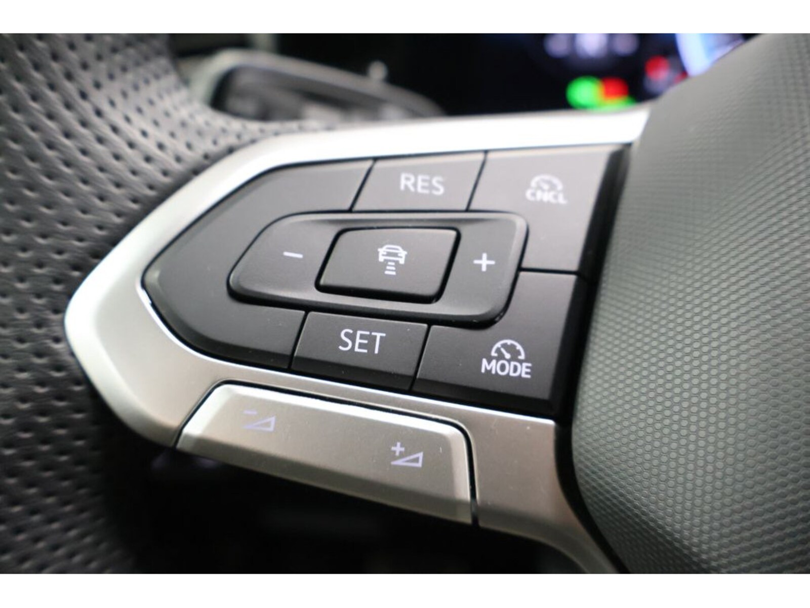 Volkswagen Tiguan – Bild 19