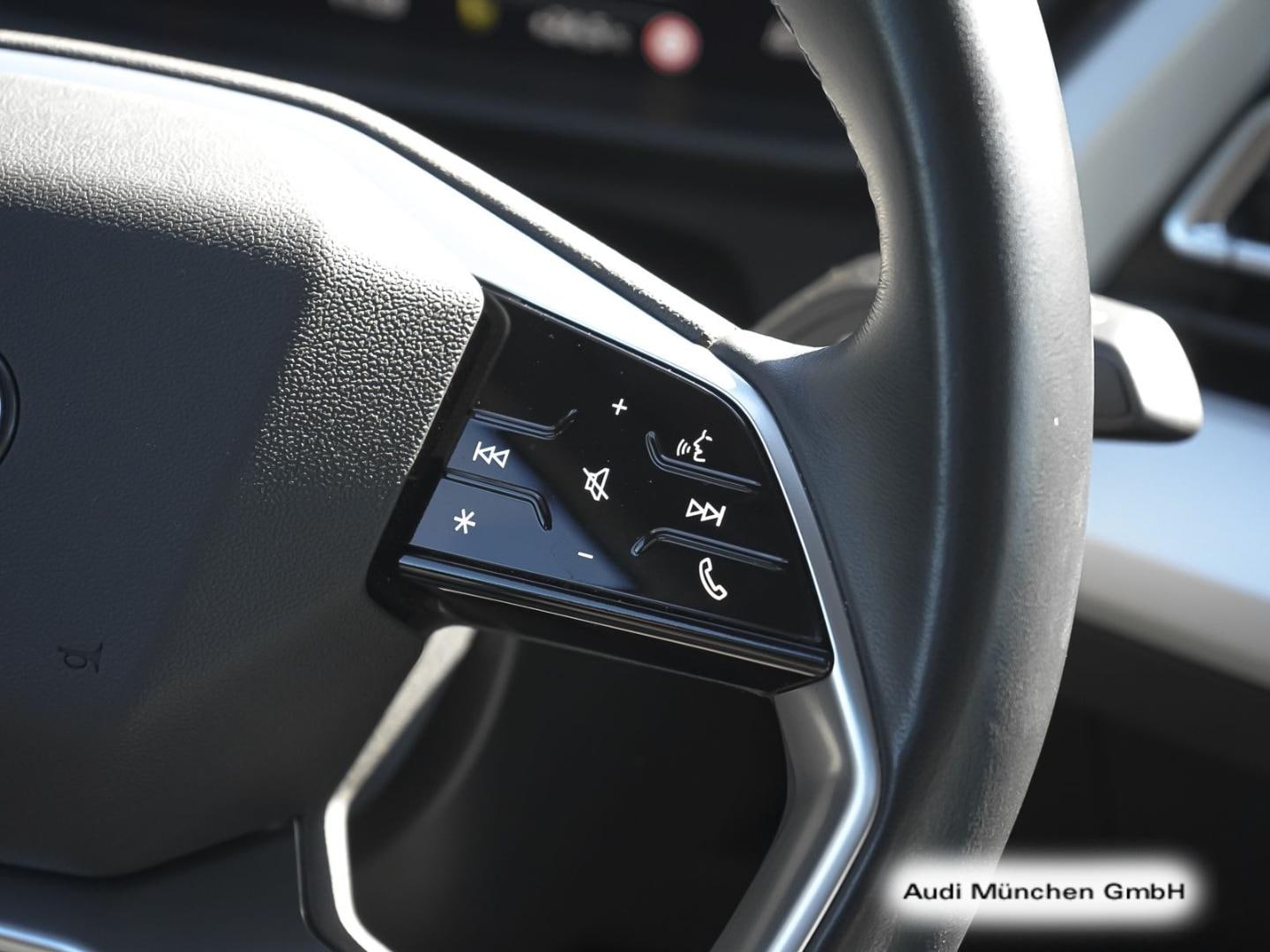 Bild über Audi Q4 e-tron 40 e-tron - für weitere Informationen kontaktieren Sie den Audi Partner