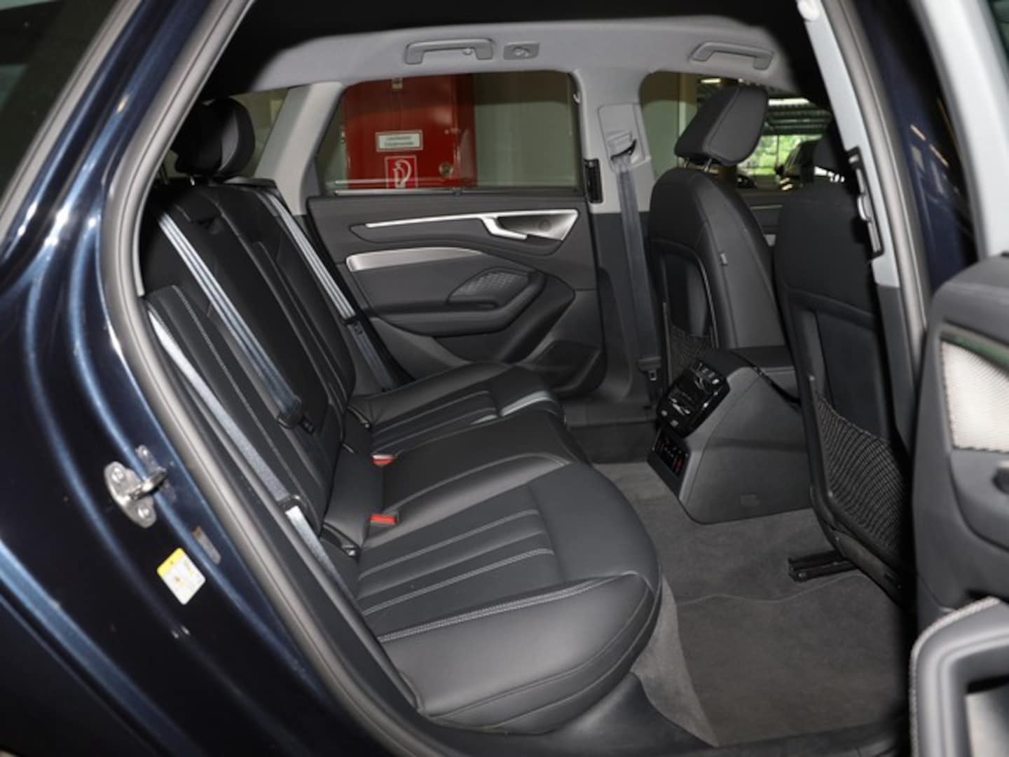 Bild über Audi A6 Avant TFSI 150 kW S tronic - für weitere Informationen kontaktieren Sie den Audi Partner