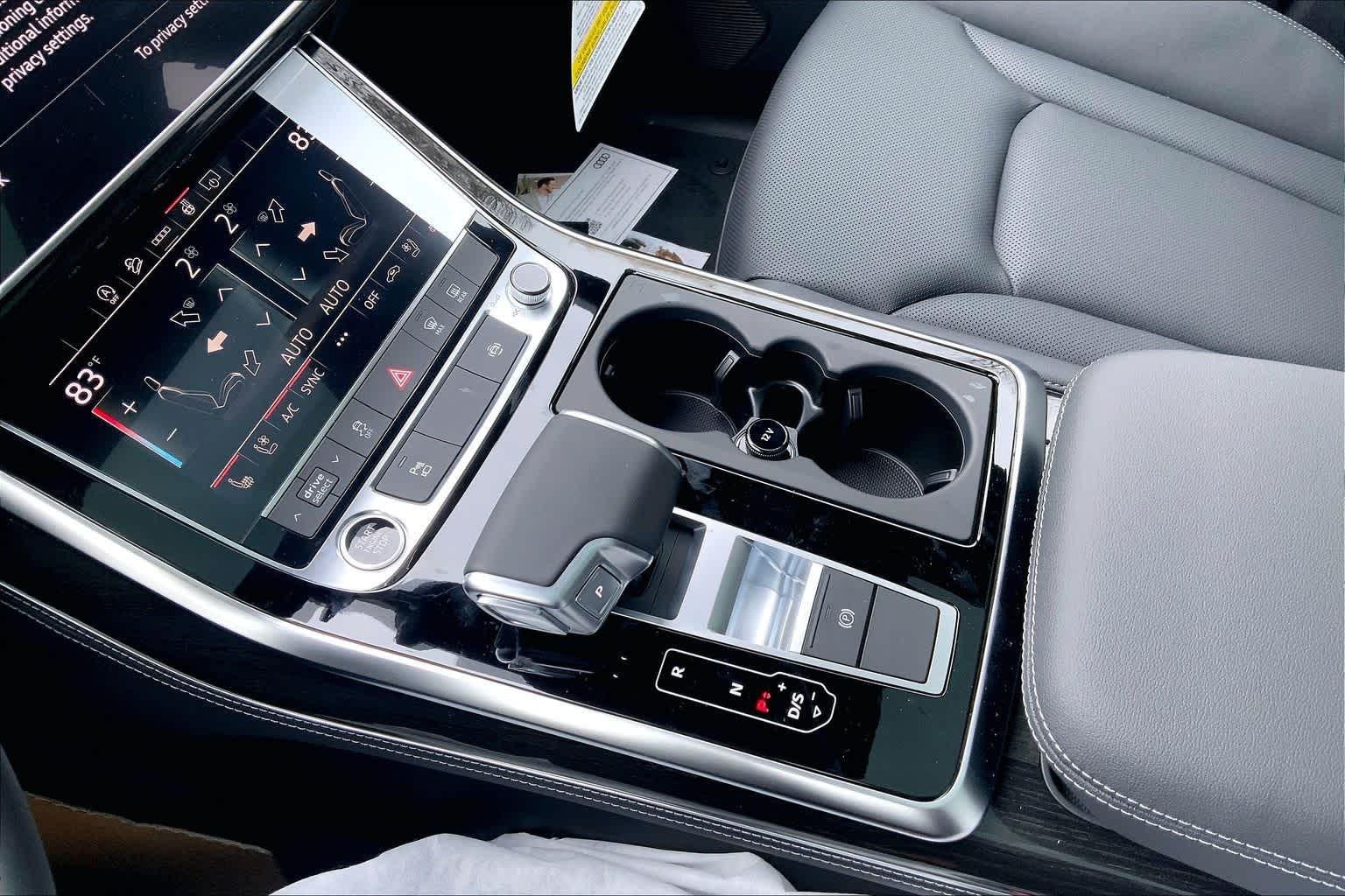 2026 Audi Q7 Premium Plus - Photo 7