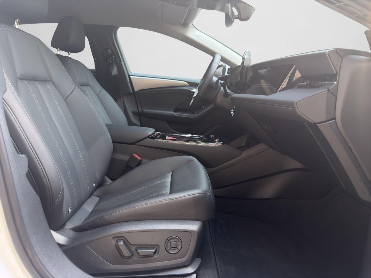 Bild über Audi A6 Sportback e-tron e-tron performance - für weitere Informationen kontaktieren Sie den Audi Partner