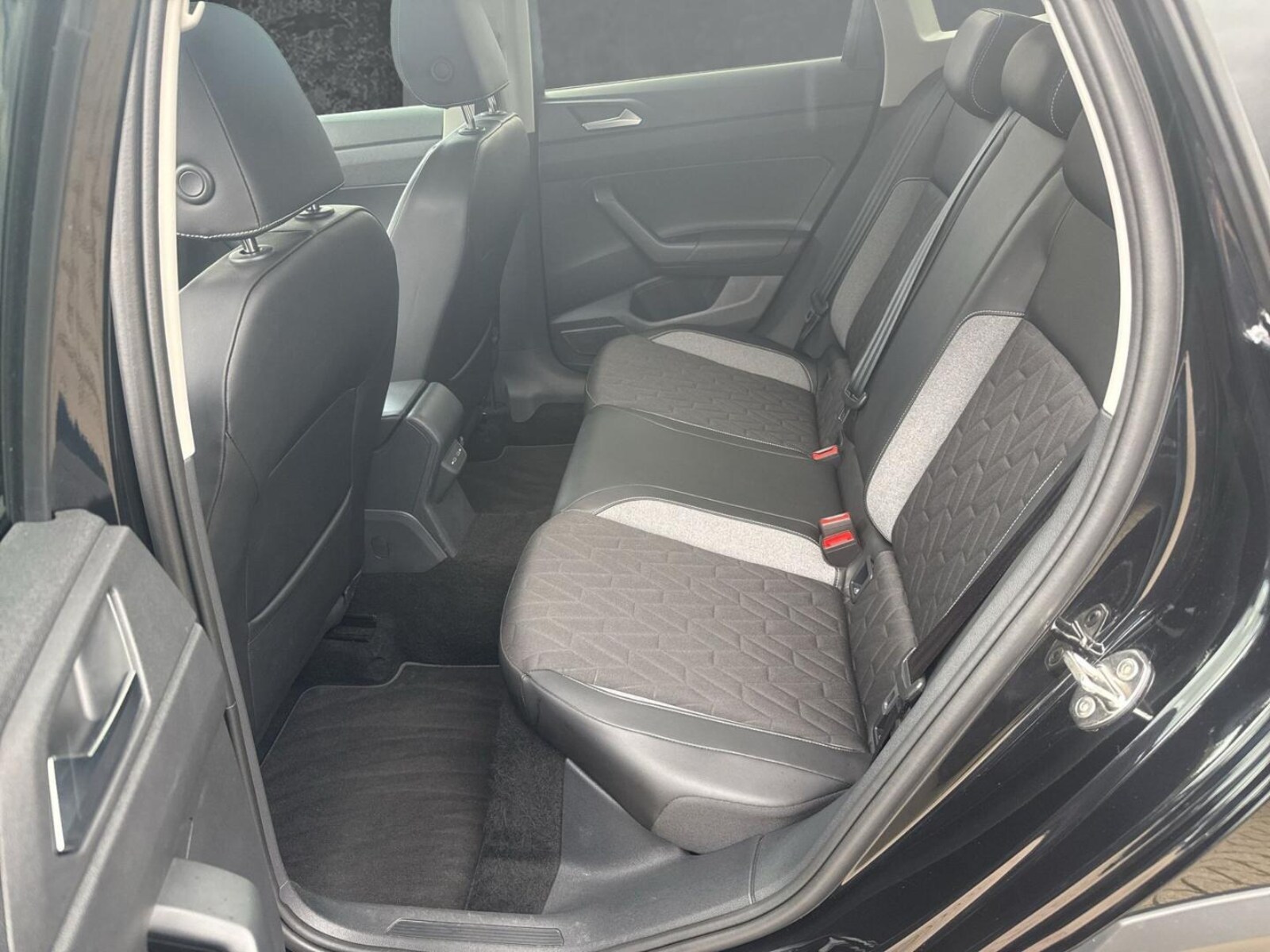 Volkswagen Taigo – Bild 14