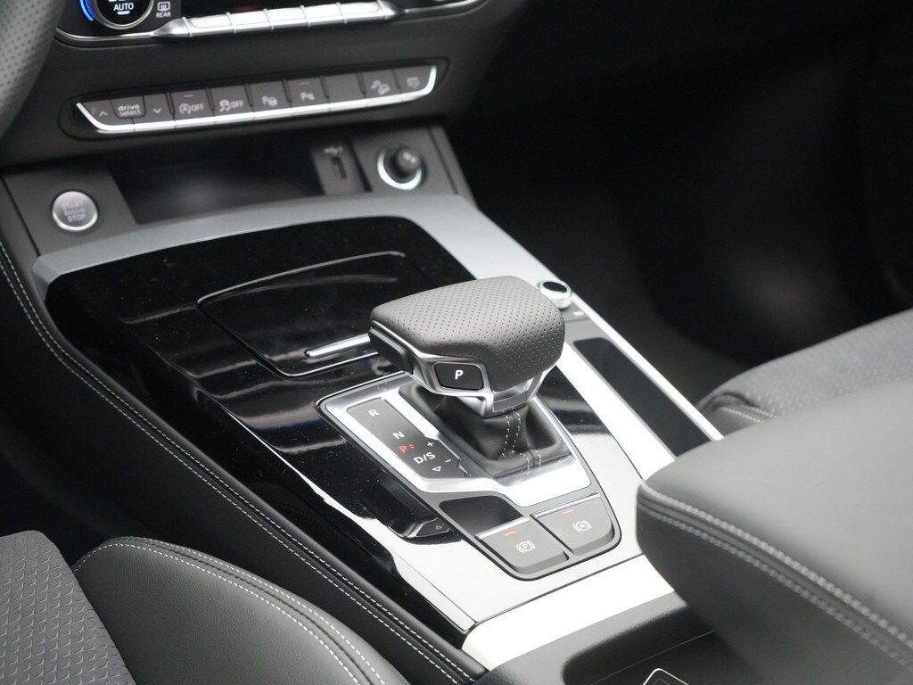 Image about Audi Q5 Sportback 40 TFSI quattro S tronic