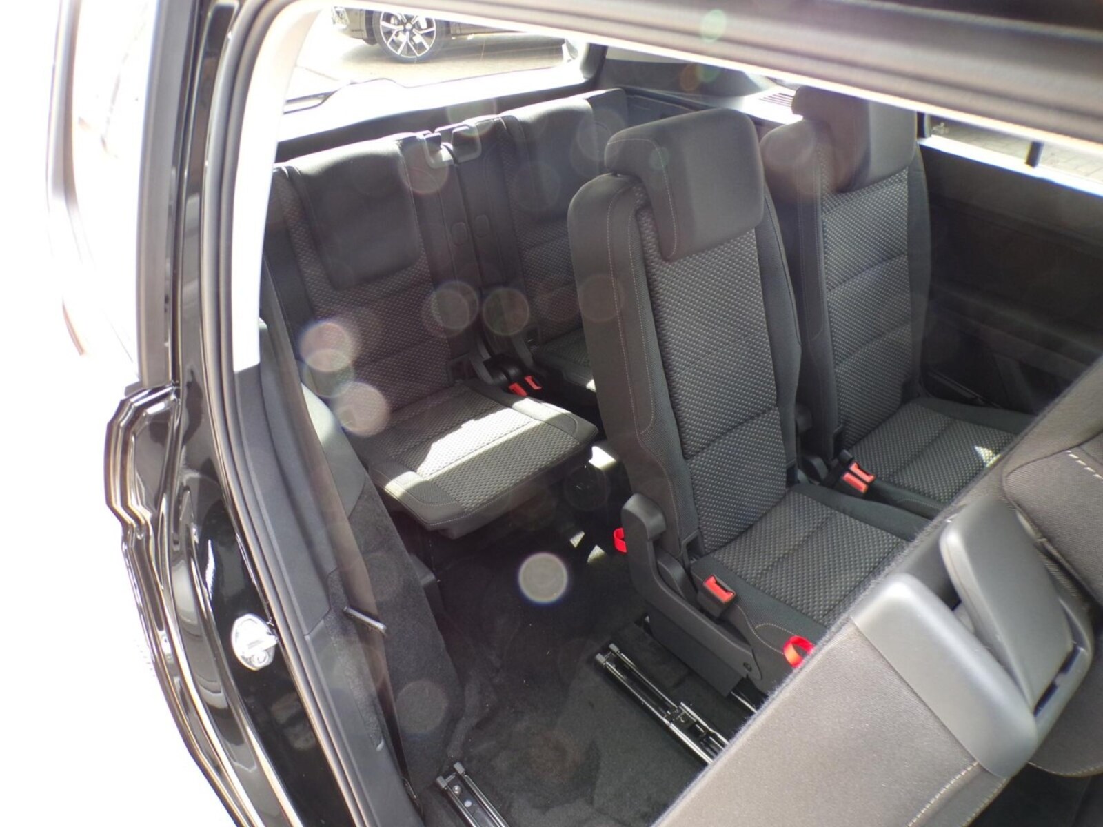 Volkswagen Touran – Bild 6