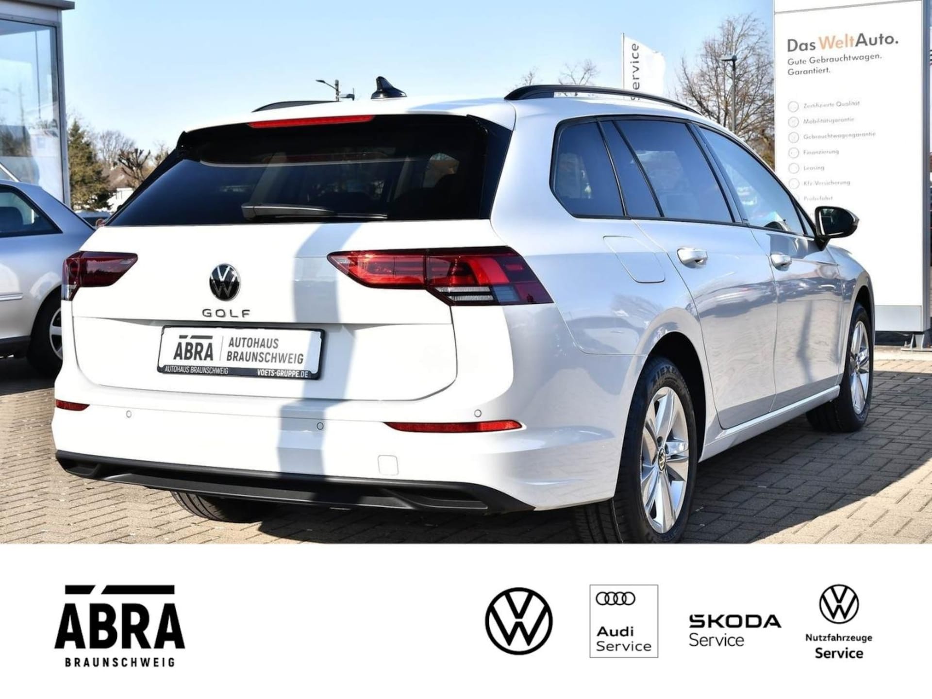 Volkswagen Golf Variant Life