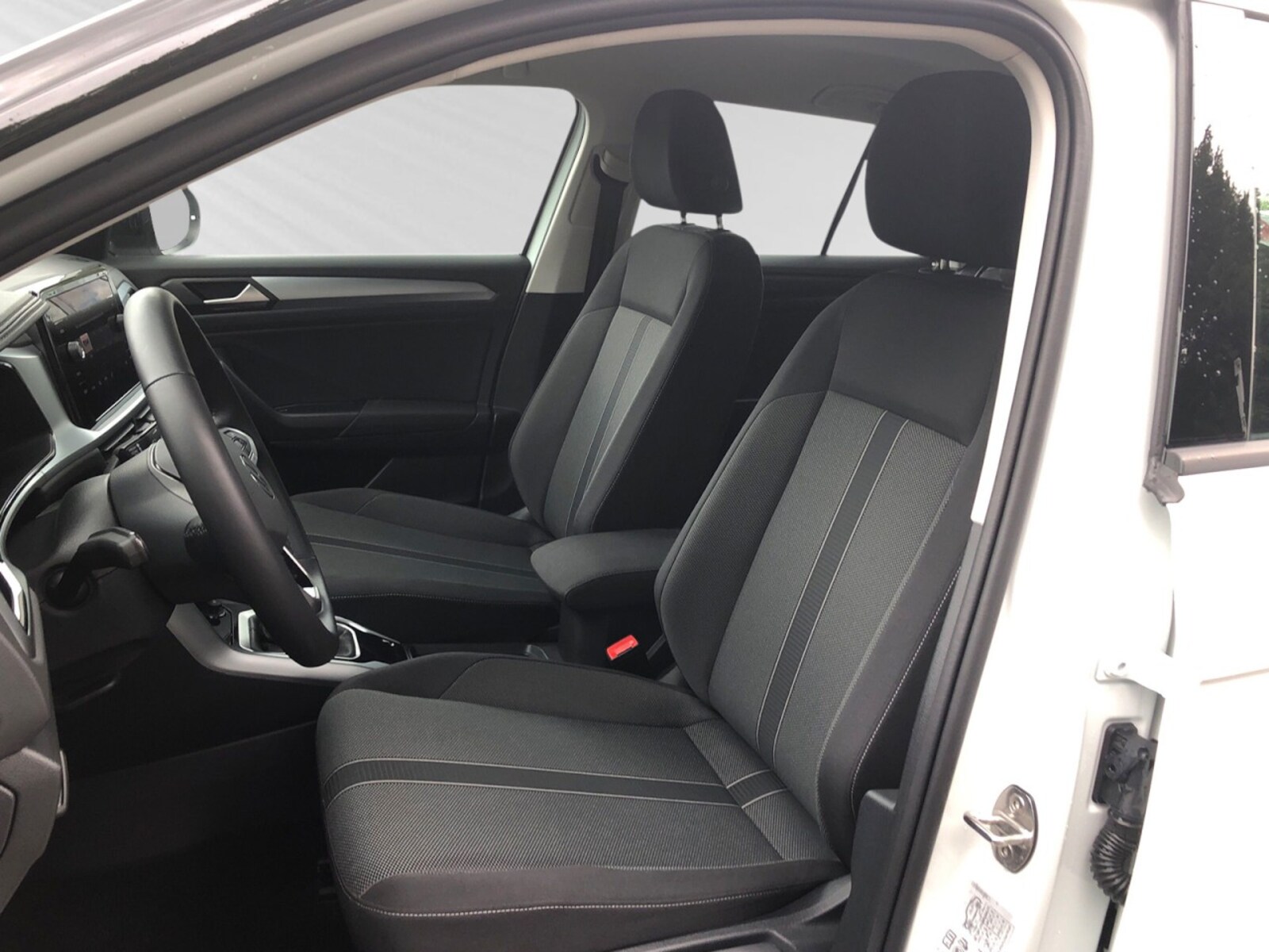 Volkswagen T-Roc – Bild 10