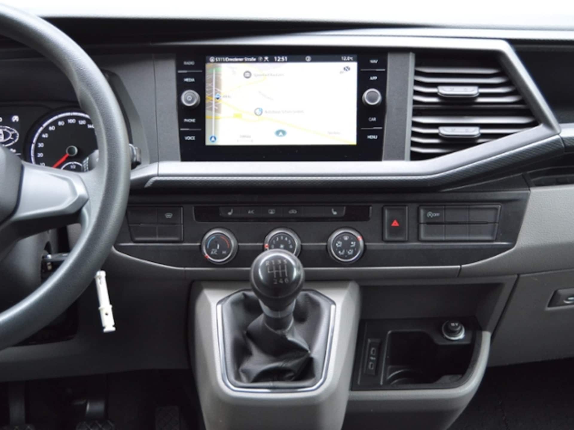 Volkswagen T6.1 Transporter Kombi kurzer Radstand