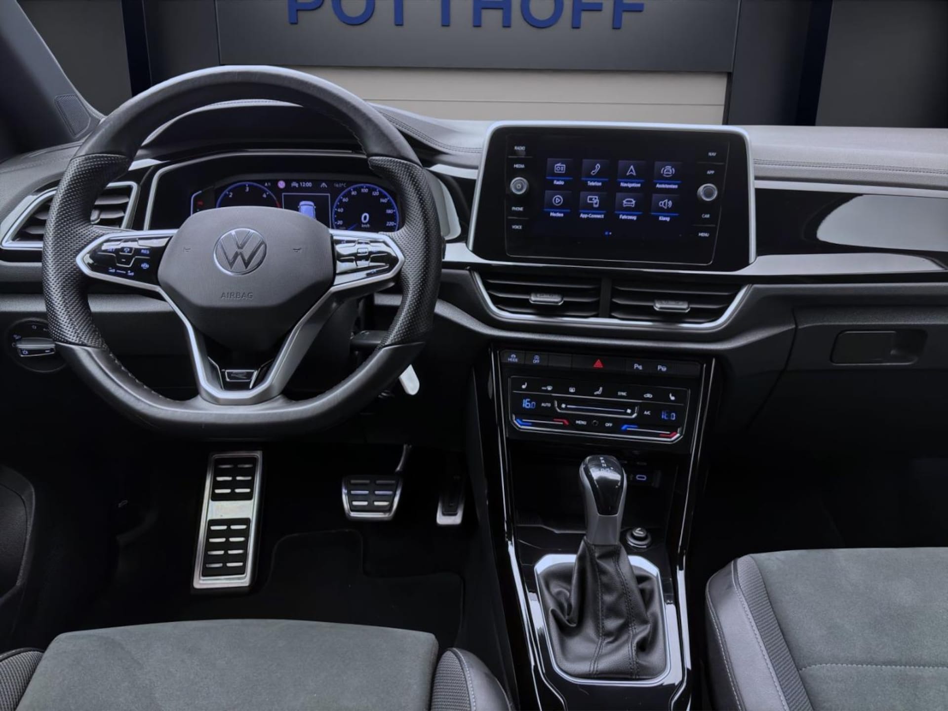 Volkswagen T-Roc R-Line