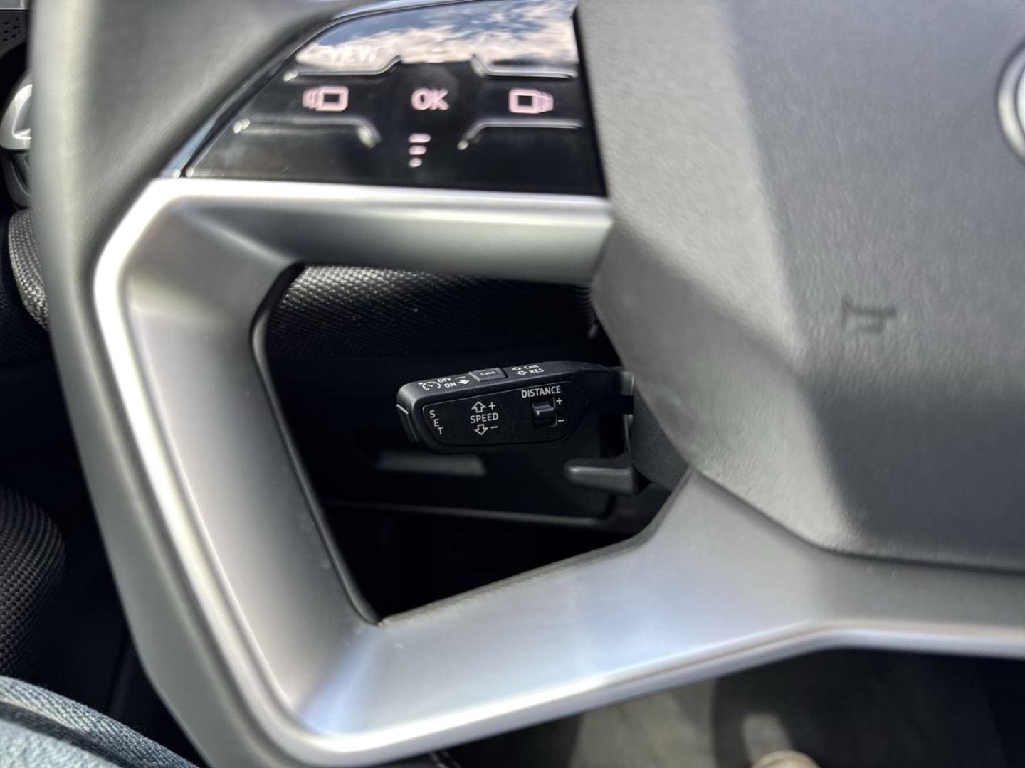 Bild über Audi A6 Avant TDI quattro 150 kW S tronic - für weitere Informationen kontaktieren Sie den Audi Partner