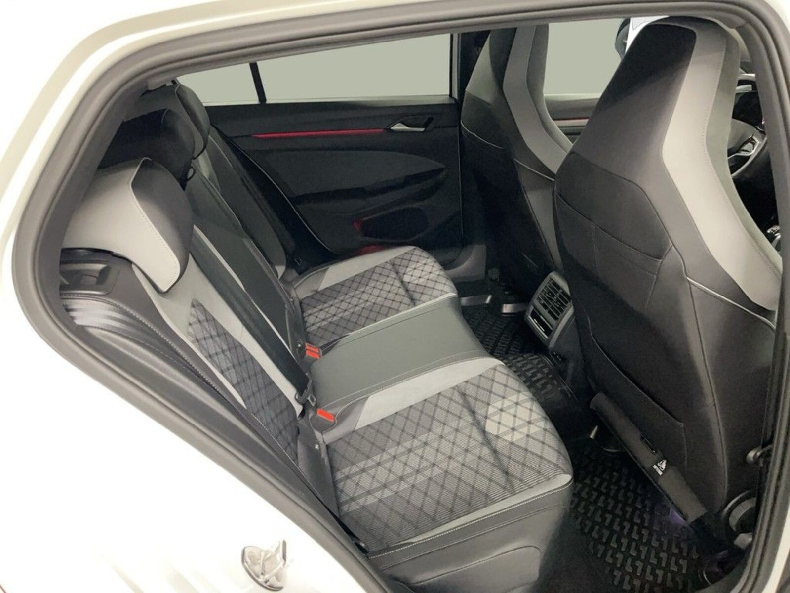 Volkswagen Golf – Bild 13