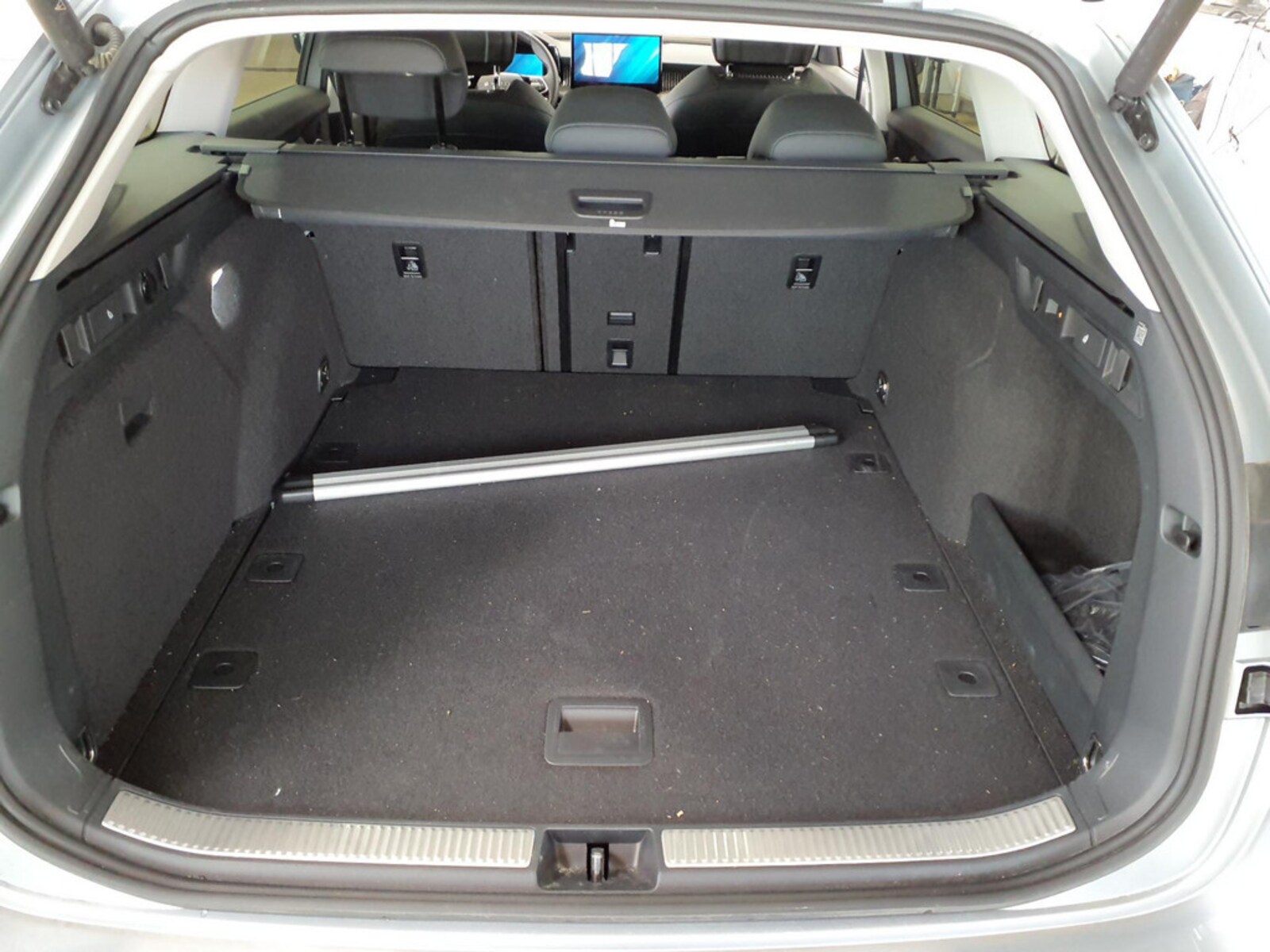 Škoda Superb Combi – Bild 8