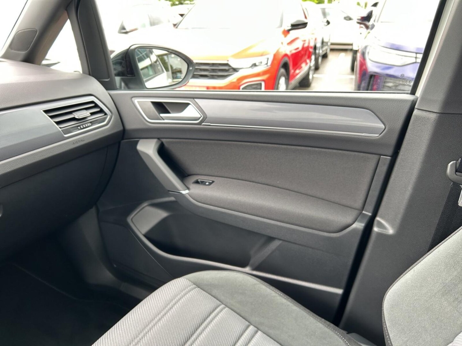 Volkswagen Touran – Bild 21