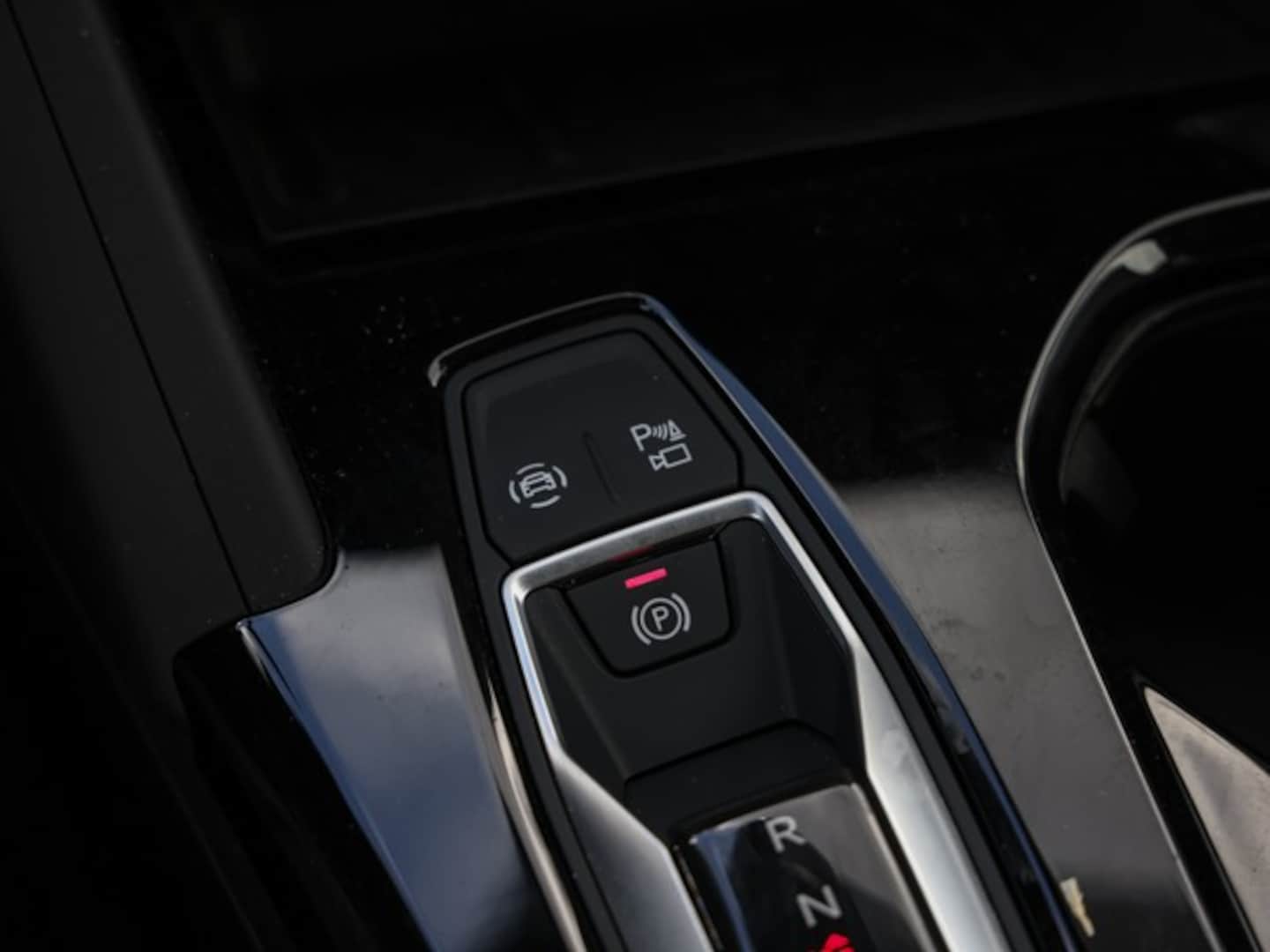 Bild über Audi Q5 SUV TFSI 150 kW S tronic - für weitere Informationen kontaktieren Sie den Audi Partner