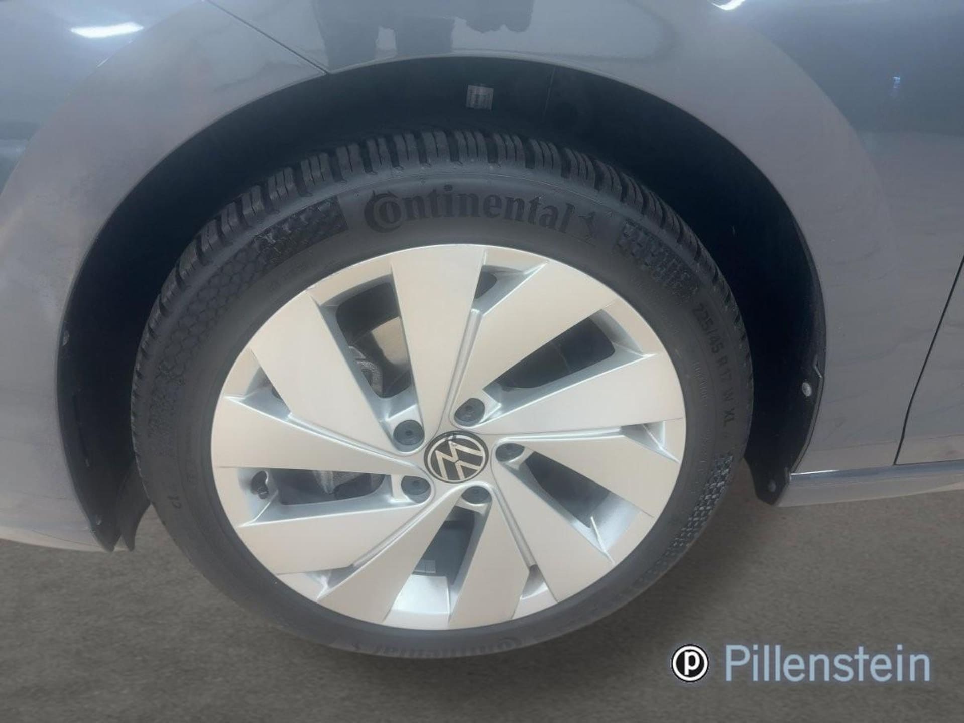 Volkswagen Golf Active
