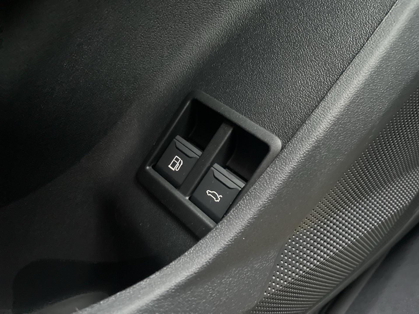 Bild über Audi A5 Avant e-hybrid e-hybrid quattro 270 kW S tronic - für weitere Informationen kontaktieren Sie den Audi Partner