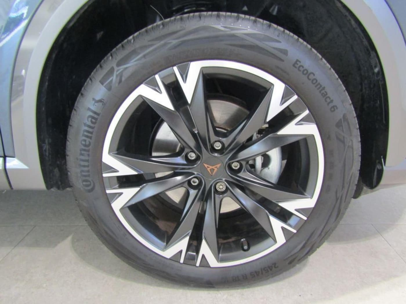 CUPRA Formentor 1.5 eTSI DSG 110 kW (150 CV) — photo 8
