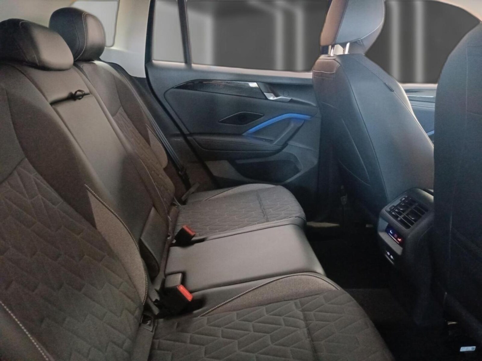 Volkswagen Tiguan – Bild 19