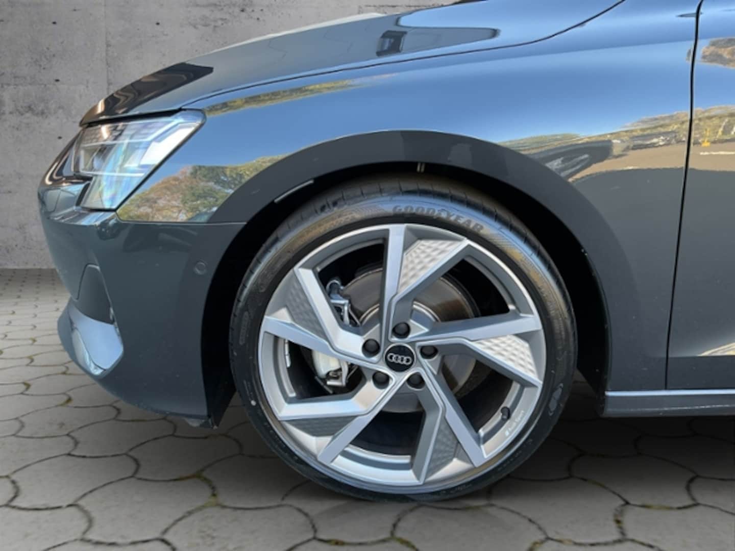 Bild über Audi A3 Limousine TFSI Schaltgetriebe - für weitere Informationen kontaktieren Sie den Audi Partner