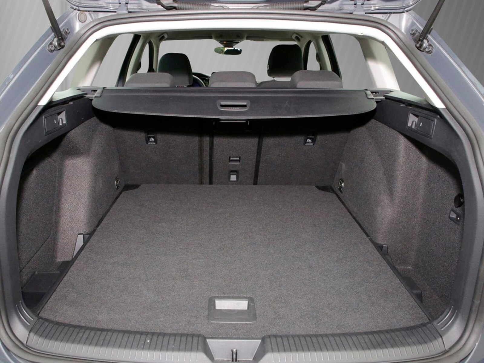 Volkswagen Golf Variant – Bild 6
