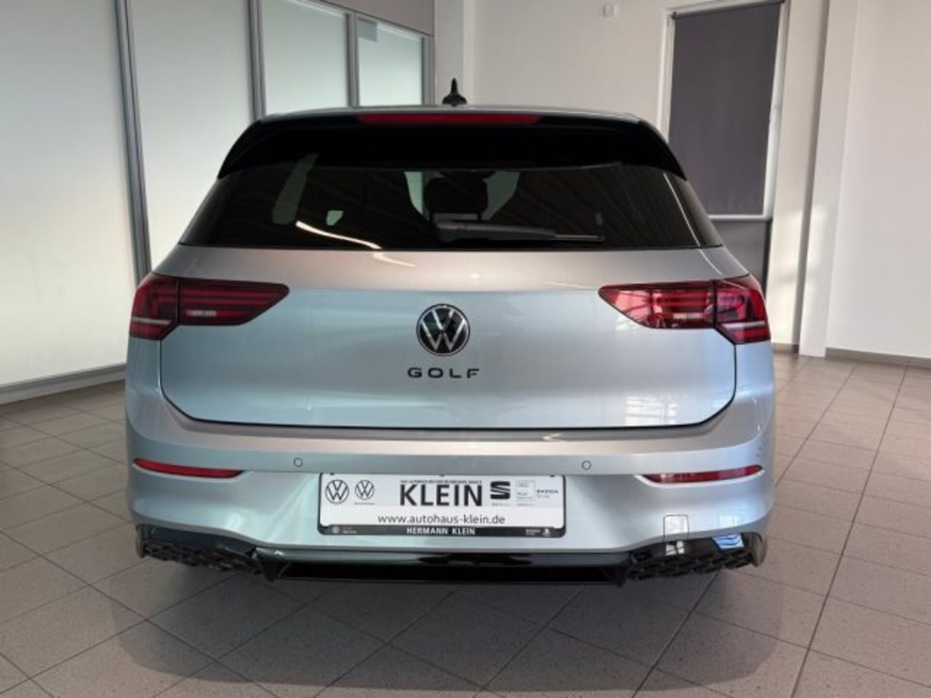 Volkswagen Golf R-Line