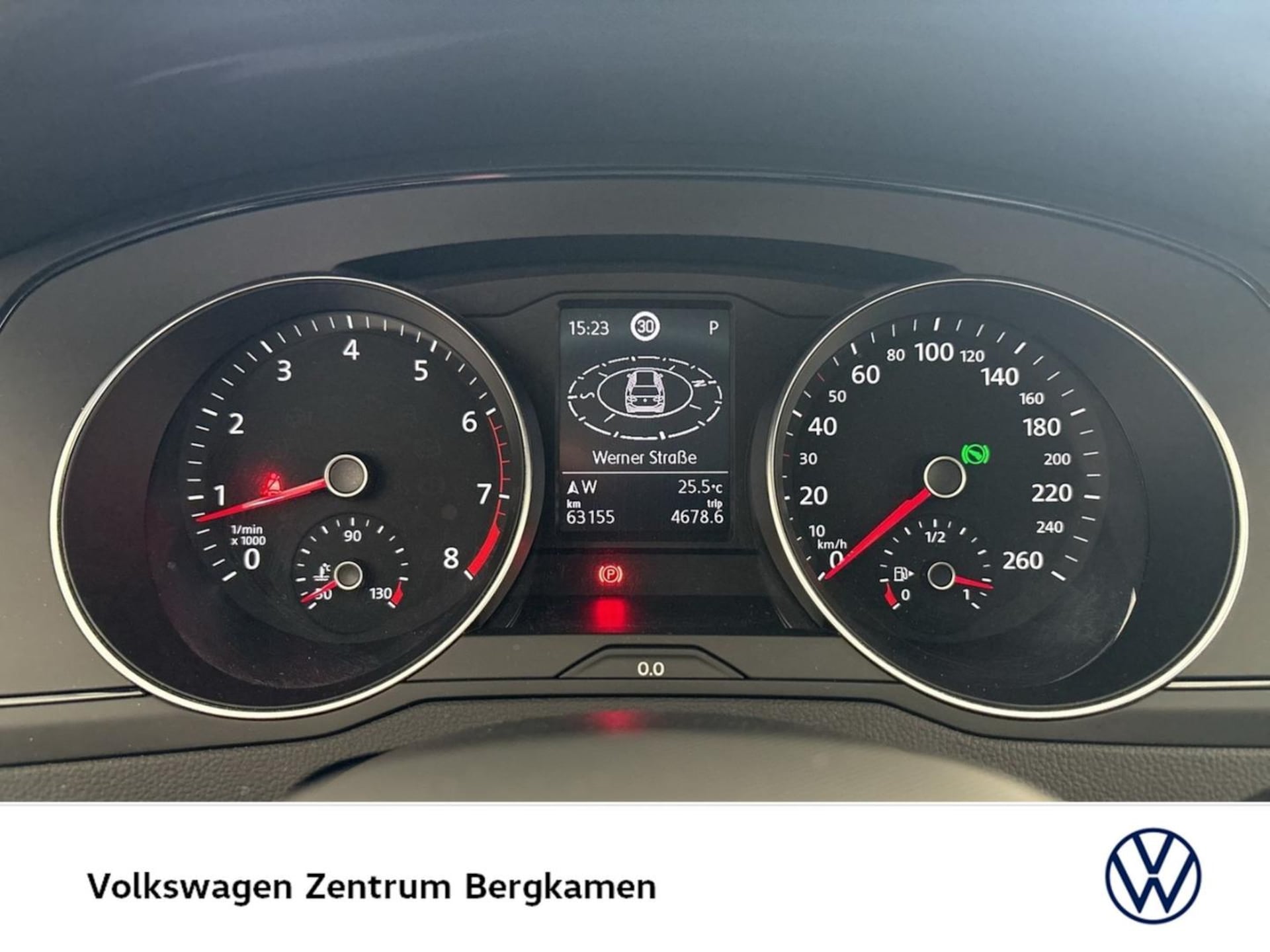 Volkswagen Passat Variant Basis-Modell