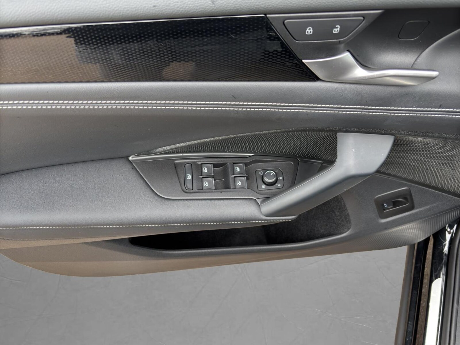 Volkswagen Tiguan – Bild 17