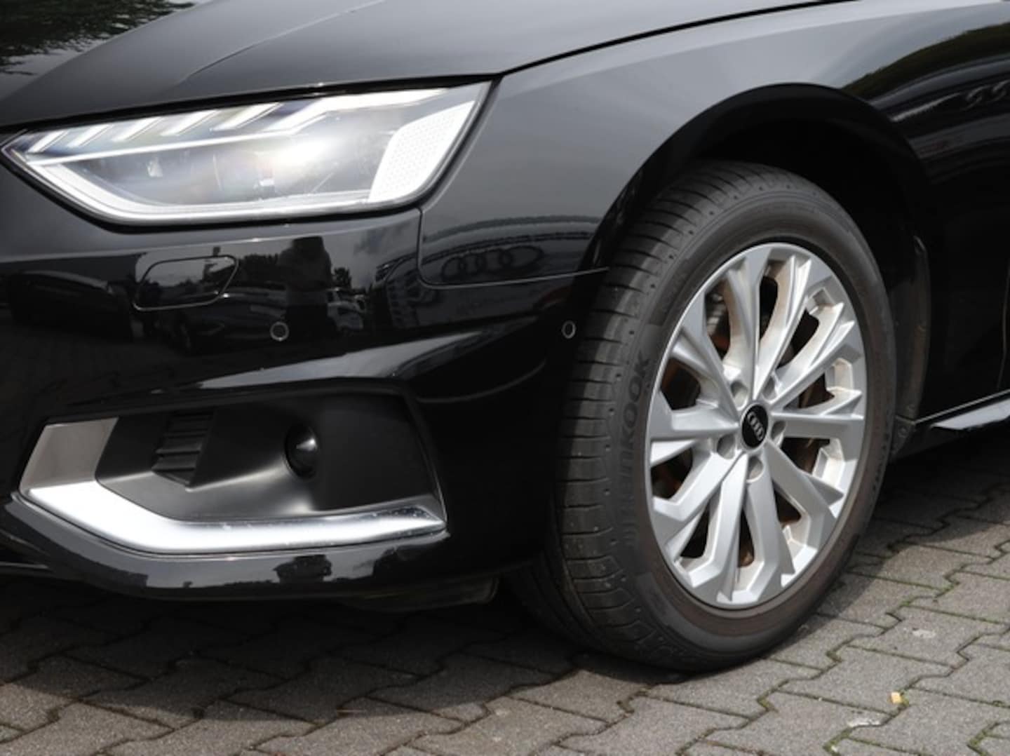 Bild über Audi A4 Avant advanced 35 TDI S tronic - für weitere Informationen kontaktieren Sie den Audi Partner