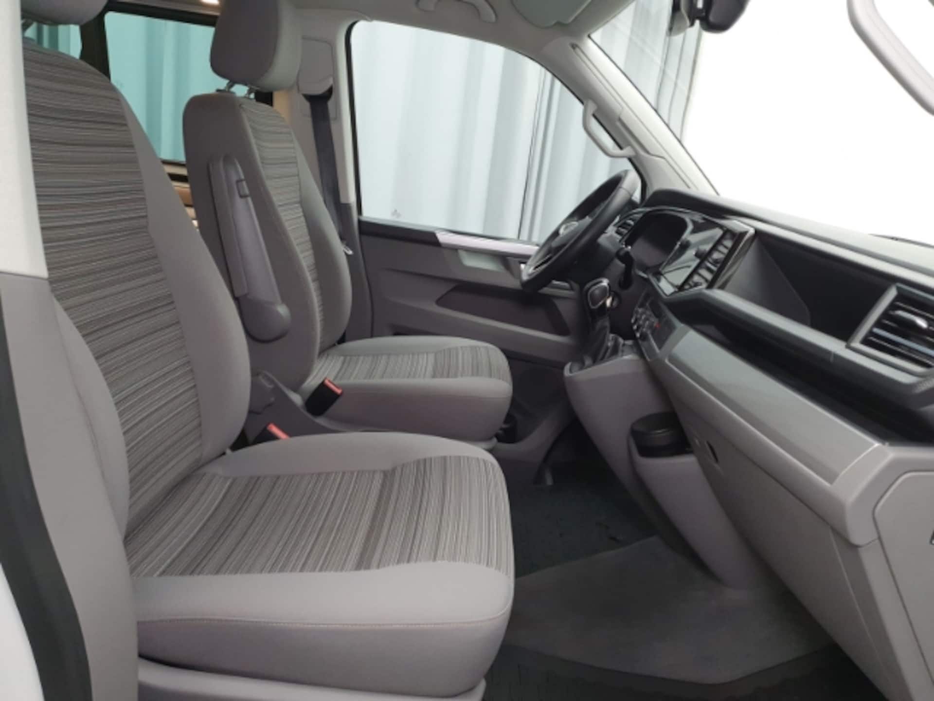 Volkswagen T6.1 California Beach