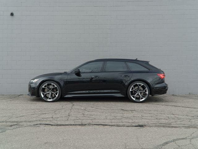 2025 Audi RS6 Avant performance