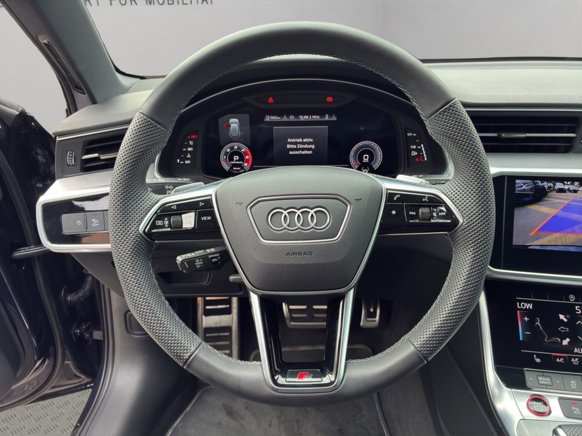 Audi S6 Avant
