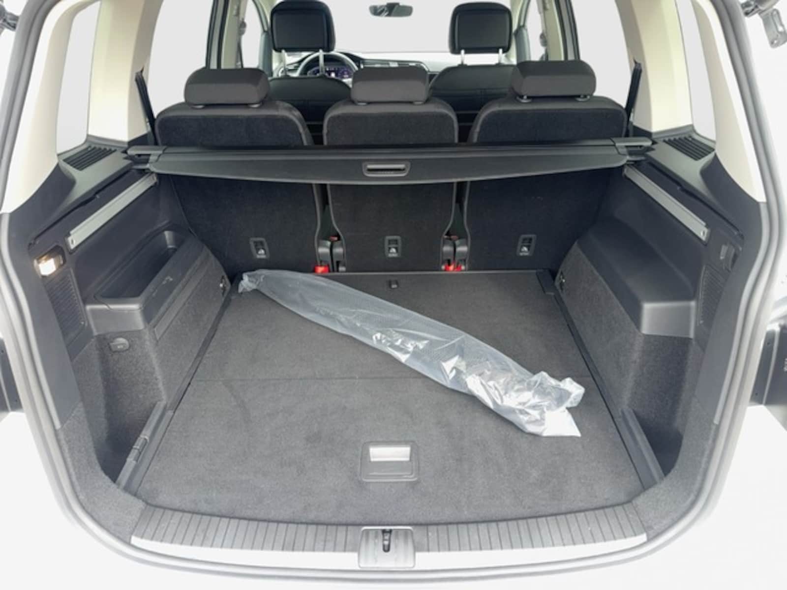 Volkswagen Touran – Bild 12