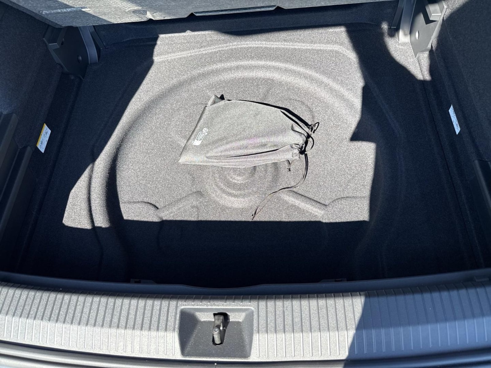 Volkswagen Tiguan – Bild 15