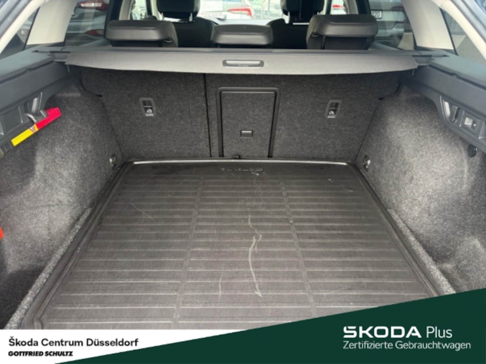 Škoda Octavia Combi – Bild 8