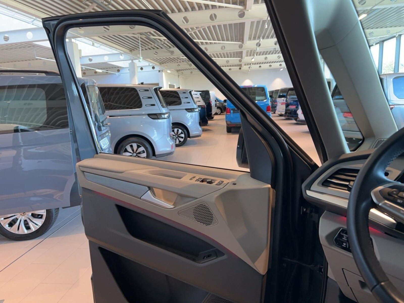 Volkswagen Multivan – Bild 16