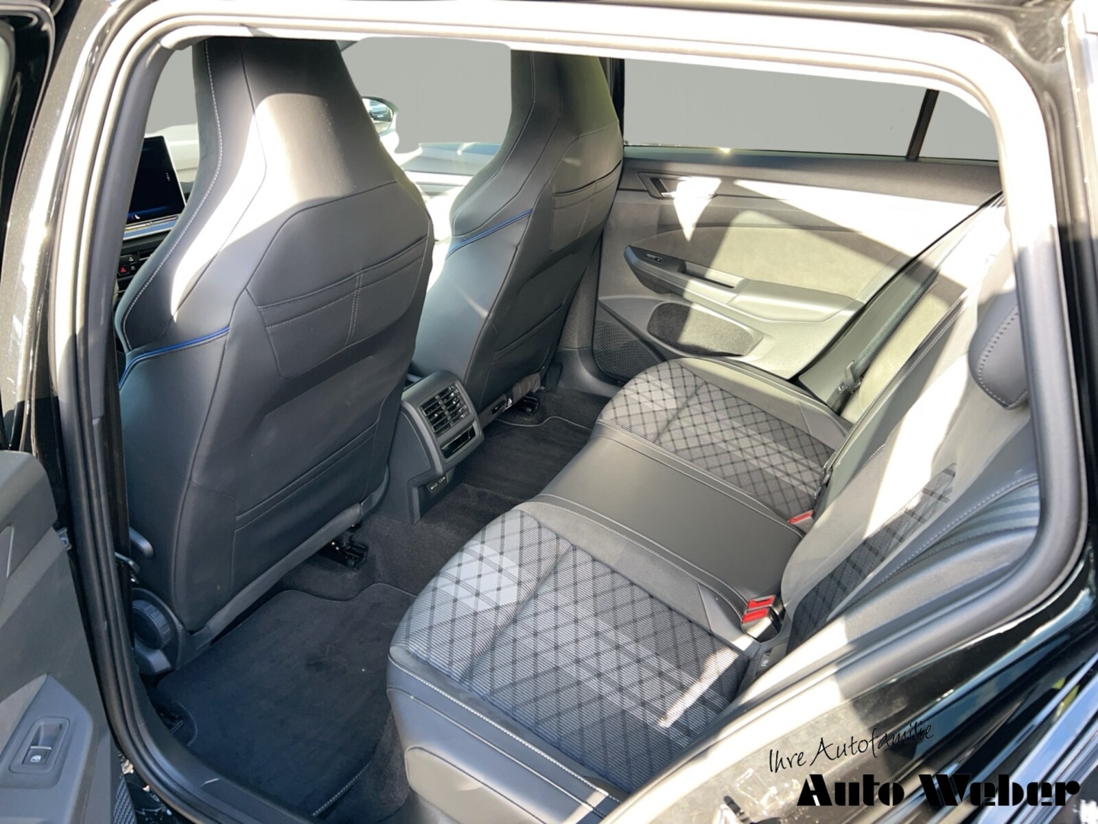 Volkswagen Golf Variant – Bild 12