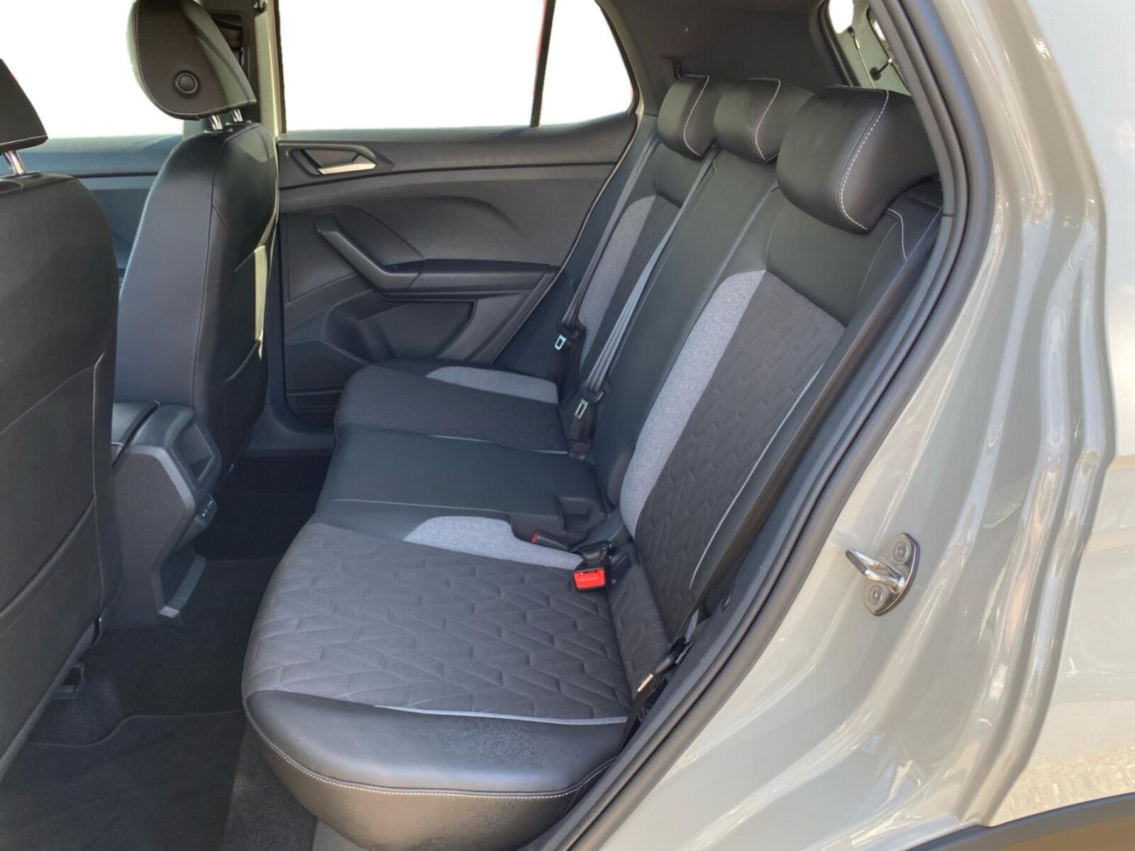 Volkswagen T-Cross – Bild 10