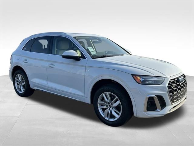 Used 2022 Audi Q5 Premium with VIN WA1GAAFYXN2006439 for sale in Lakeland, FL