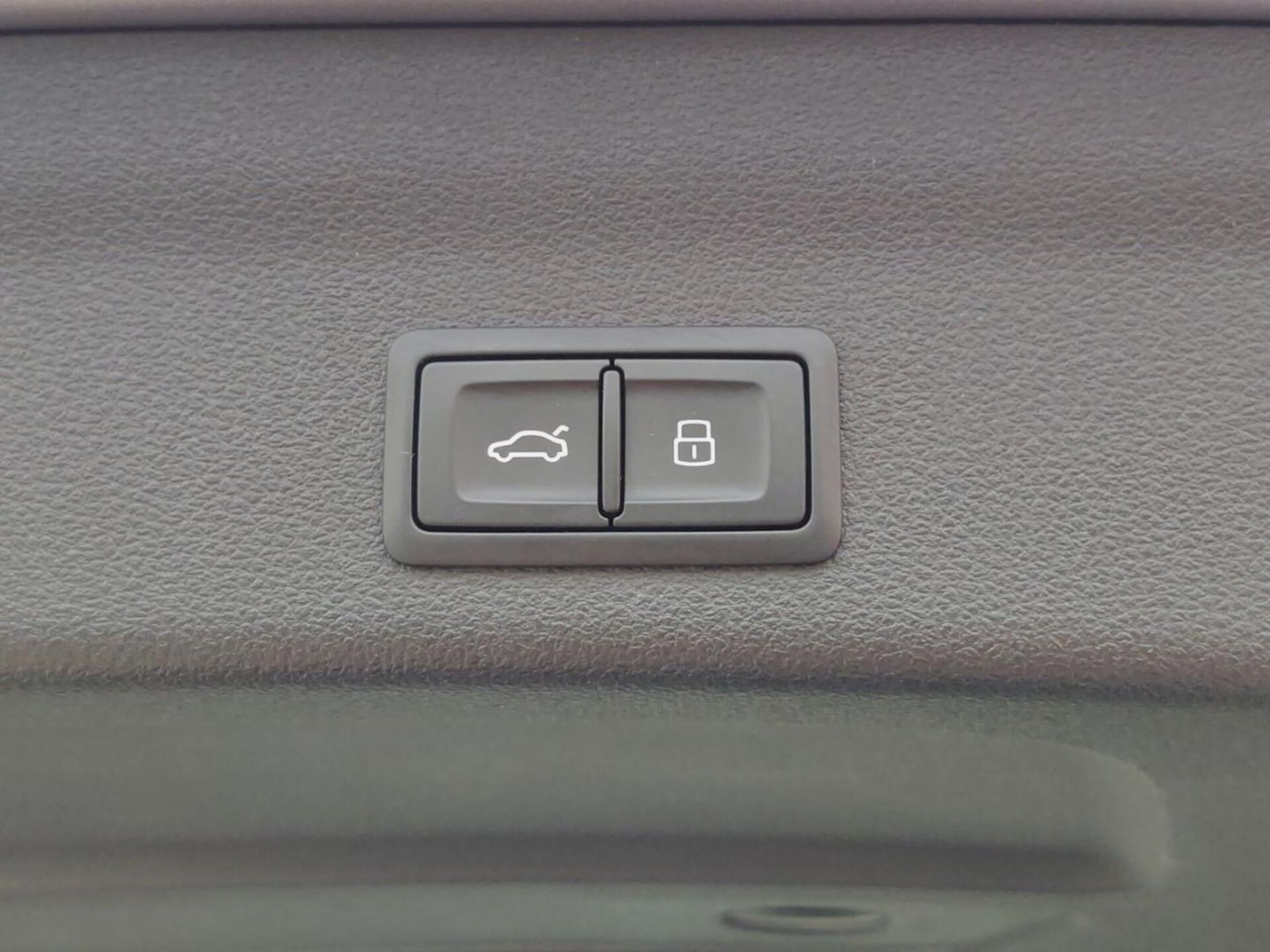 Audi A6 Avant TFSI e Design