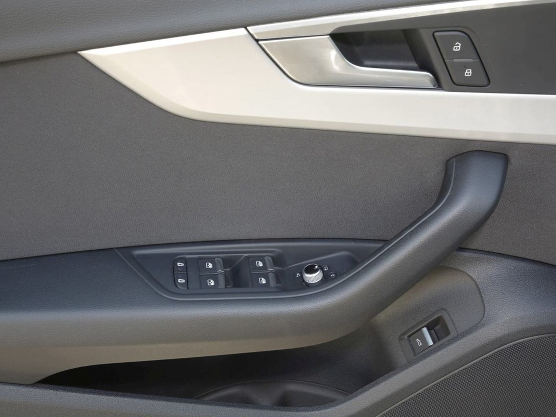 Audi A4 Limousine Advanced