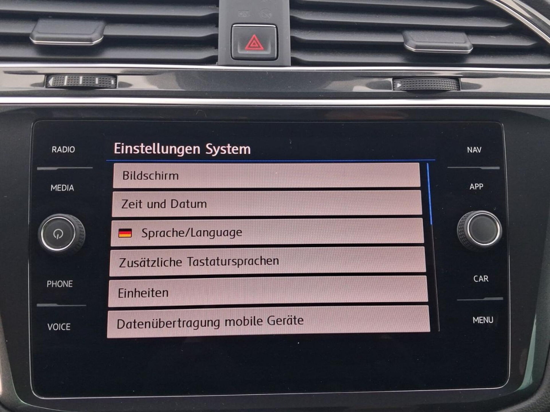 Volkswagen Tiguan SOUND