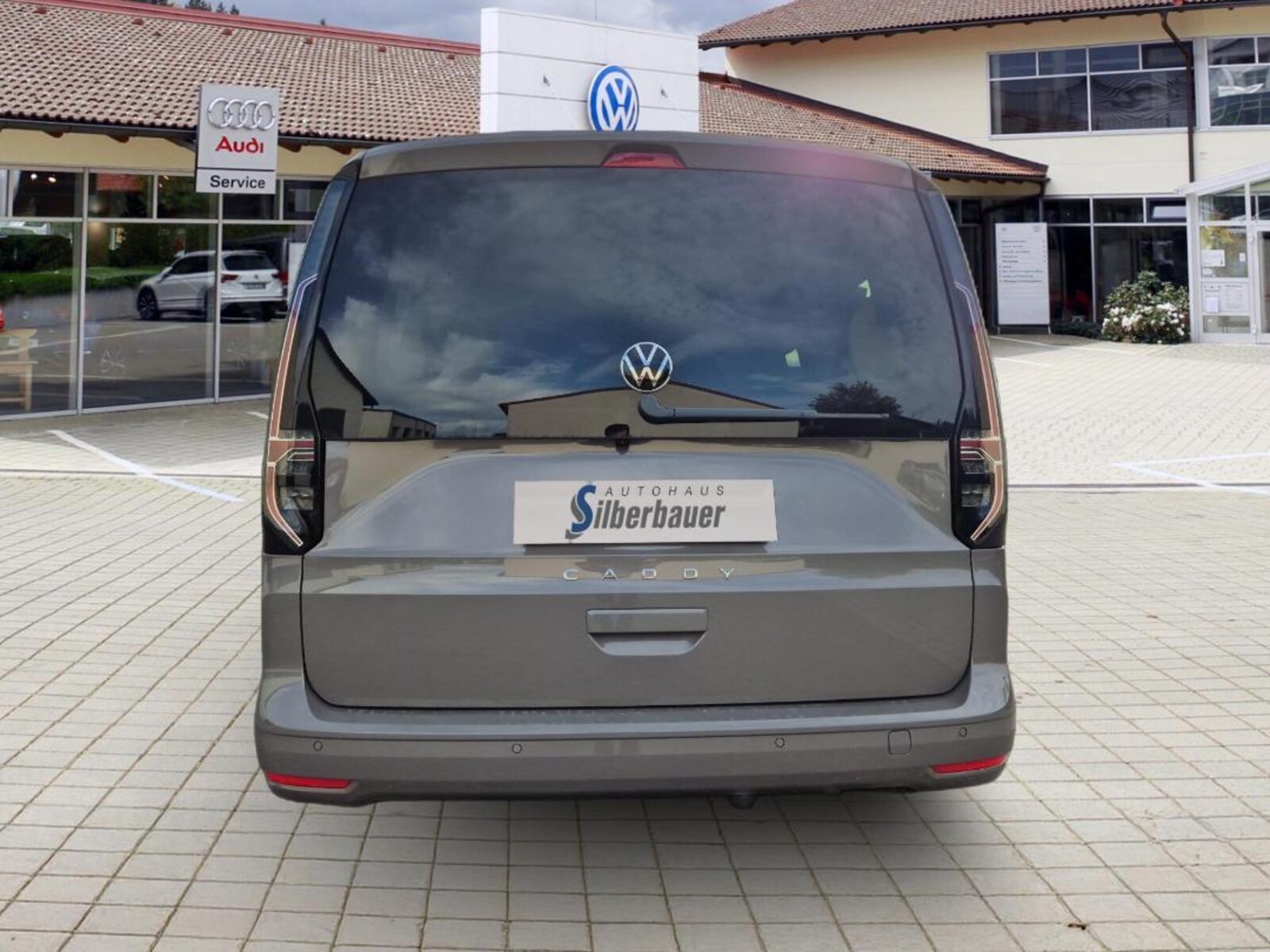 Volkswagen Caddy Maxi Kombi – Bild 8
