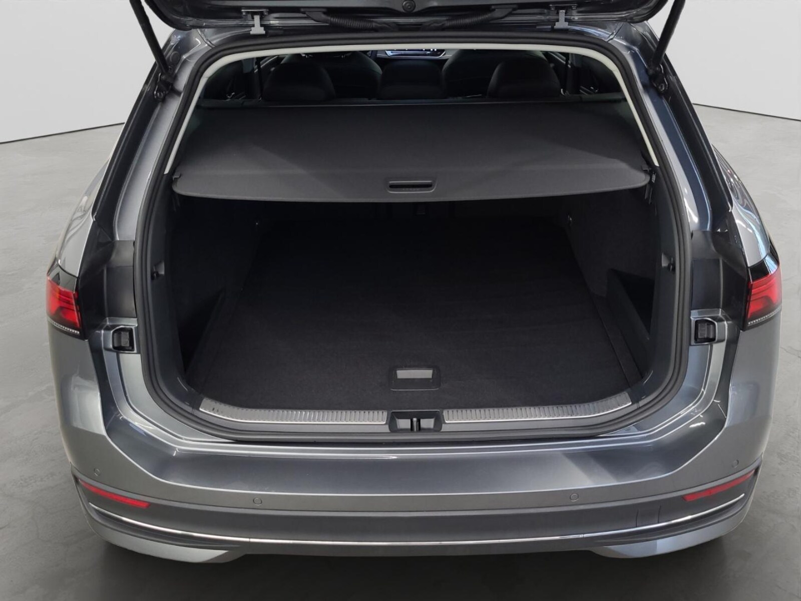 Volkswagen Passat – Bild 8