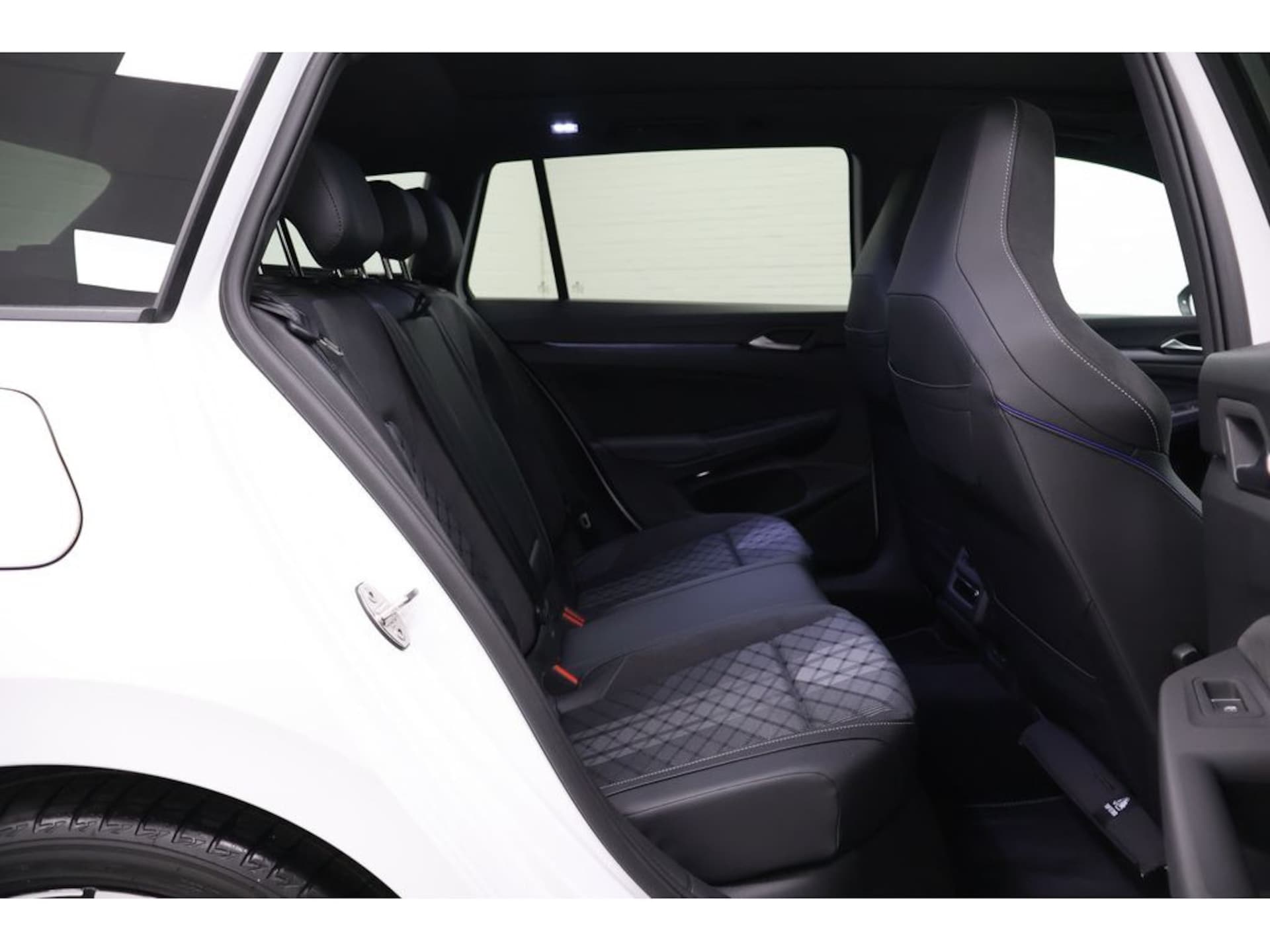 Volkswagen Golf Variant R-Line