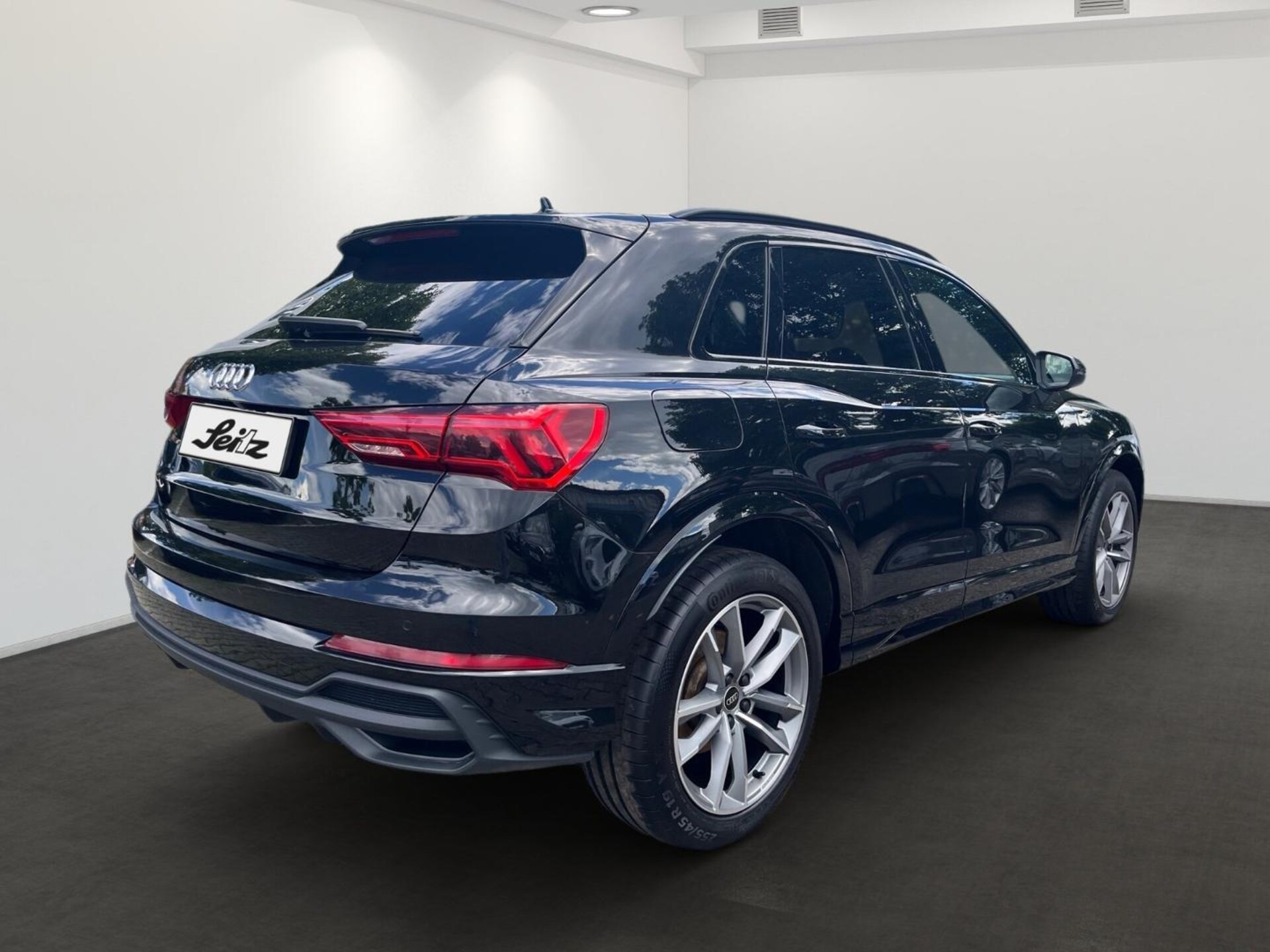 Audi Q3 SUV S line