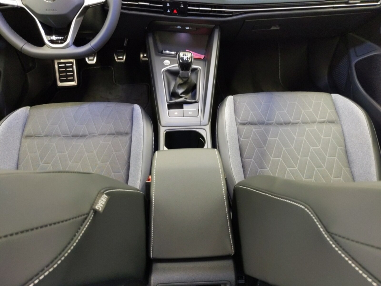 Volkswagen Golf – Bild 11