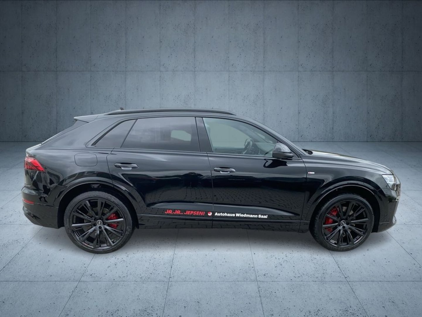 Bild über Audi Q8 SUV TFSI e S line business TFSI e quattro 360 kW tiptronic - für weitere Informationen kontaktieren Sie den Audi Partner