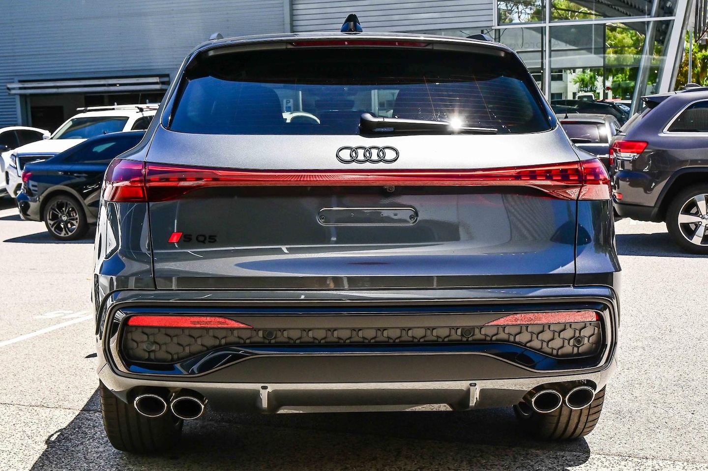 Image about Audi SQ5 SUV TFSI 270 kW edition one