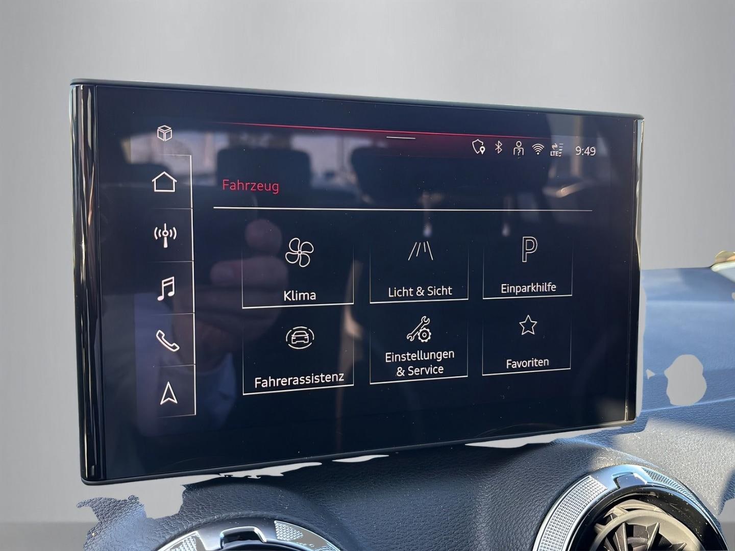 Bild über Audi Q2 S line 35 TFSI S tronic - für weitere Informationen kontaktieren Sie den Audi Partner