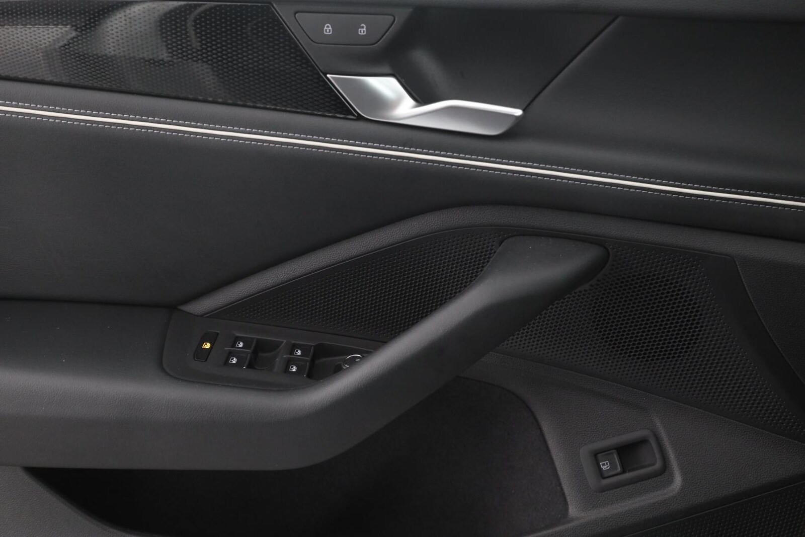 Volkswagen Passat – Bild 17